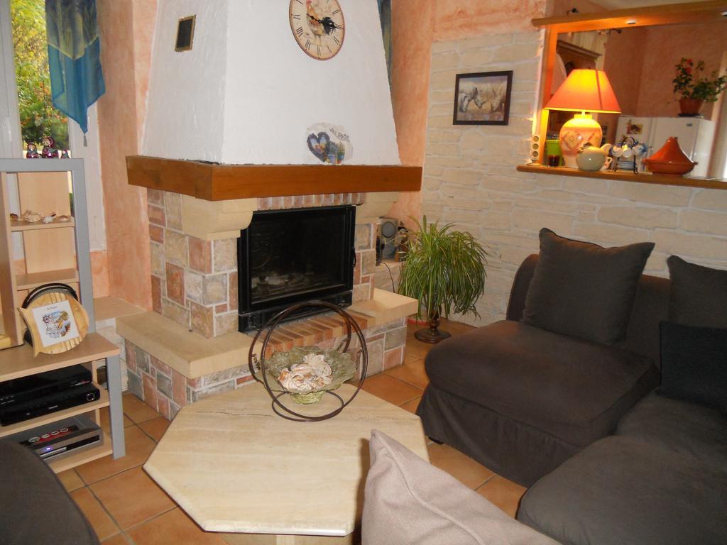 Les Hirondelles Chambres D'Hotes Serres  Exterior photo